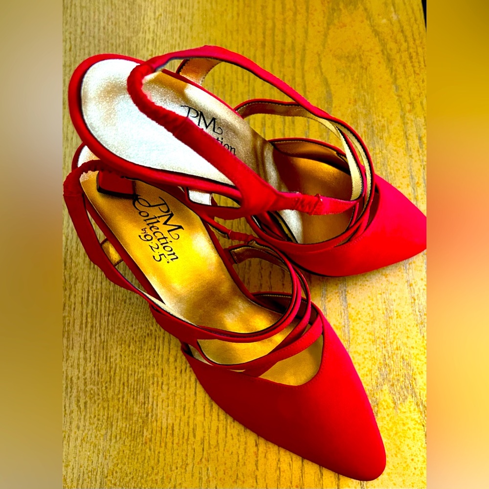 PM Collection by 925, Women Shoe, size 9, Red